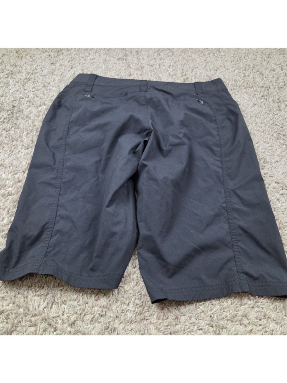 Royal Robbins Shorts Womens 8 Black Bermuda Hiking Utility - Picture 6 of 7